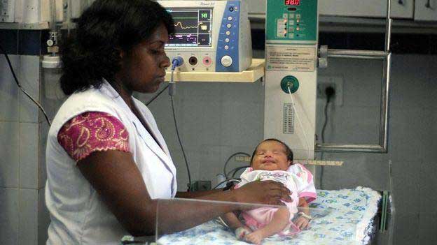 一位名叫Manji的婴儿出生在印度