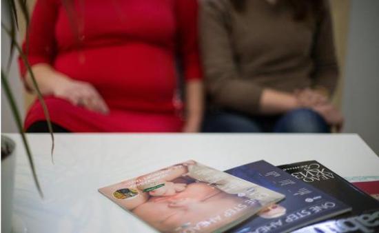 乌克兰成代孕者最佳选择地 代母一笔代孕挣2万美元