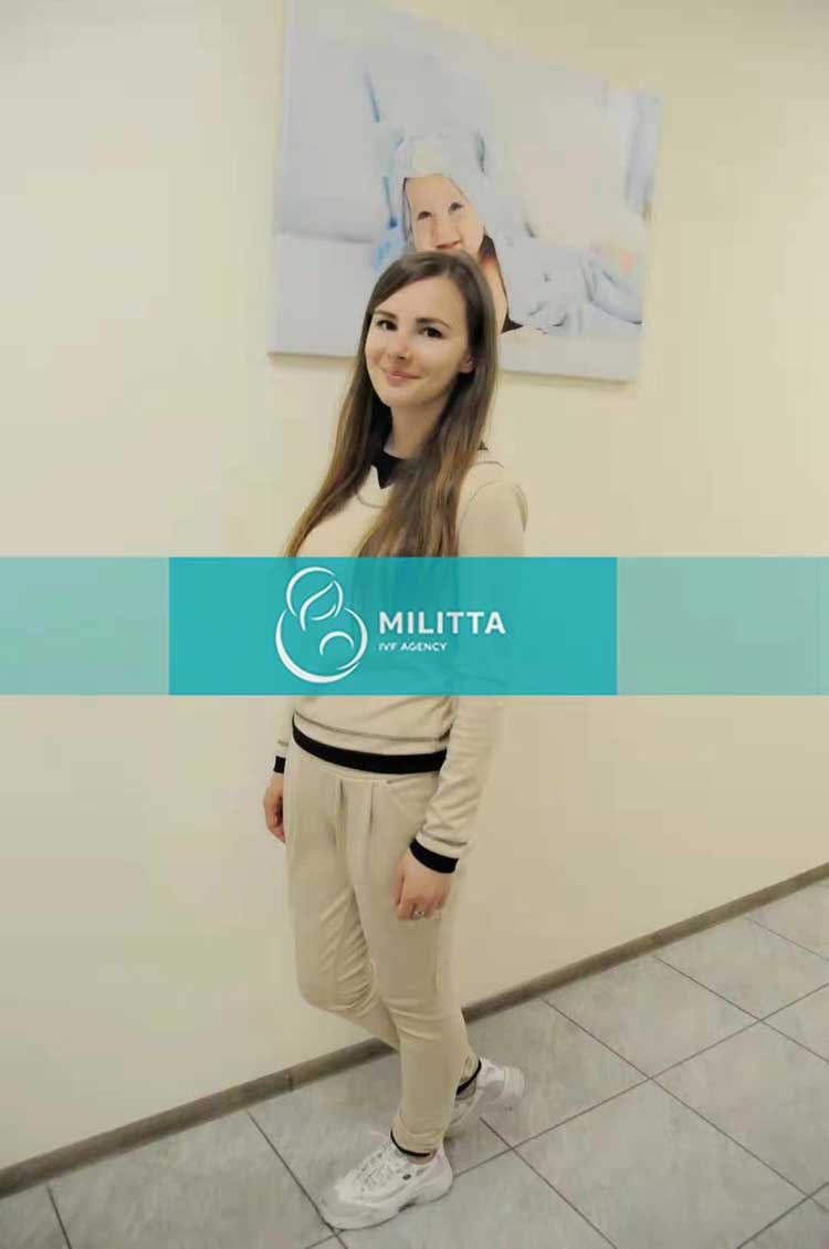 马丽塔一位乌克兰研究生学历捐卵女孩