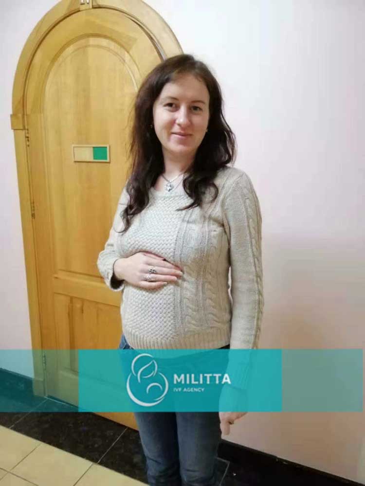 马丽塔的爱心妈妈30孕周来做检查，一个身体，两个心跳，