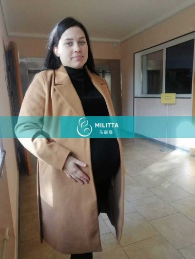 两位乌克兰试管妈妈来妇产医院做常规产检，其一临近预产期