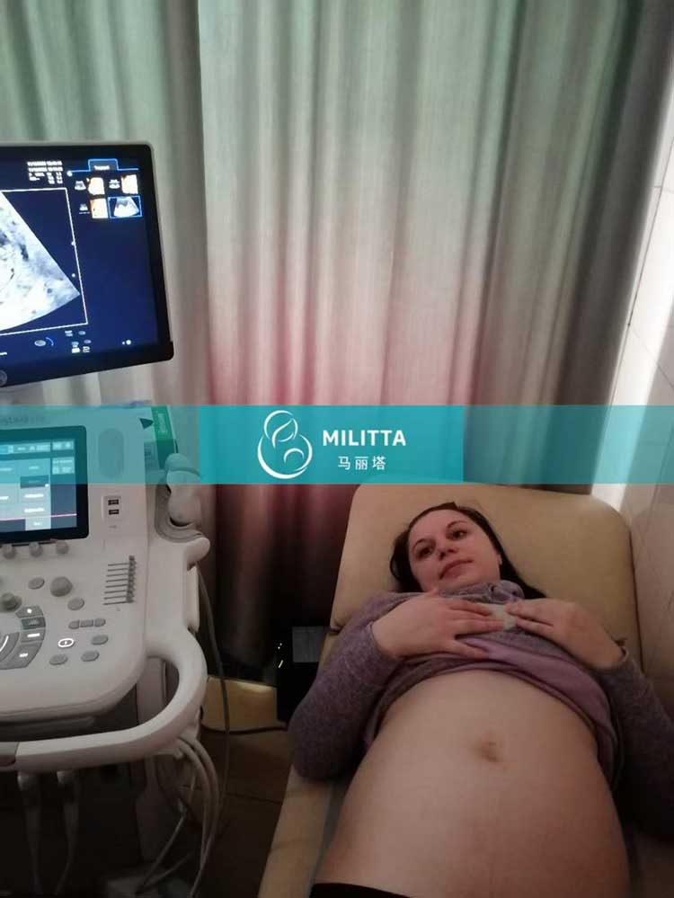 乌克兰试管妈妈孕19周孕检