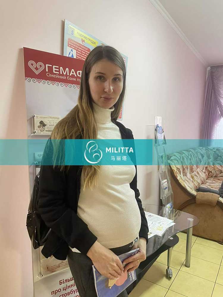 乌克兰试管妈妈孕33周B超产检