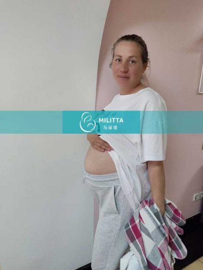 L夫妇在乌克兰丽塔医院移植胚胎的试管妈妈来32周B超产检