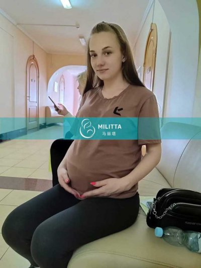 温柔的乌克兰试管妈妈来医院做常规产检，已经32周