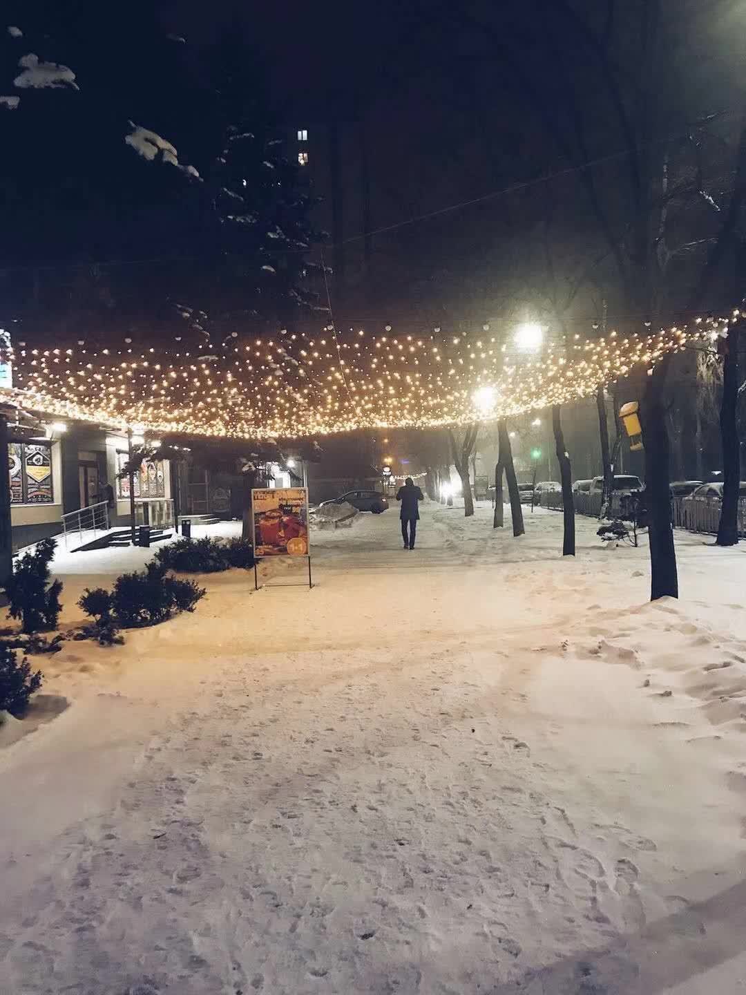 基辅雪天的夜景其实是最美的