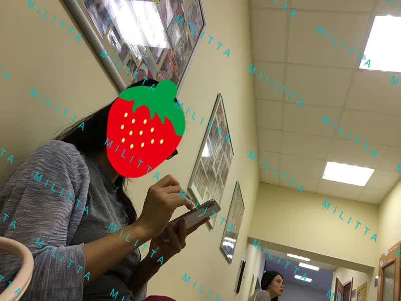 X小姐在医院做B超