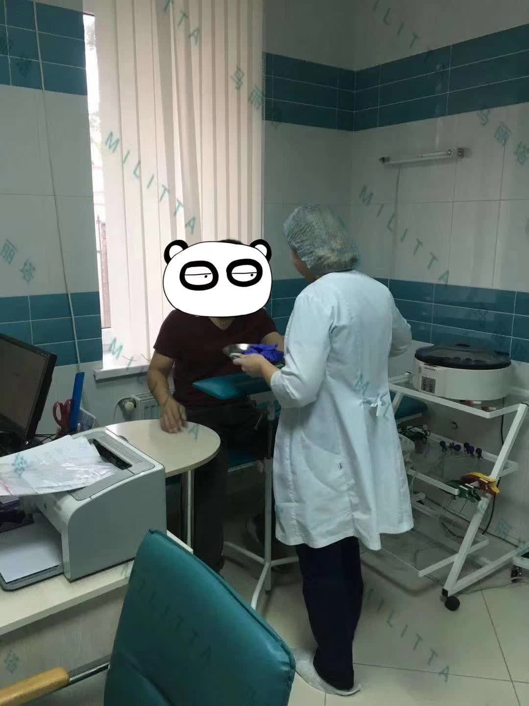 何先生选马丽塔有亚裔卵妹包成功套餐现在到MC医院体检