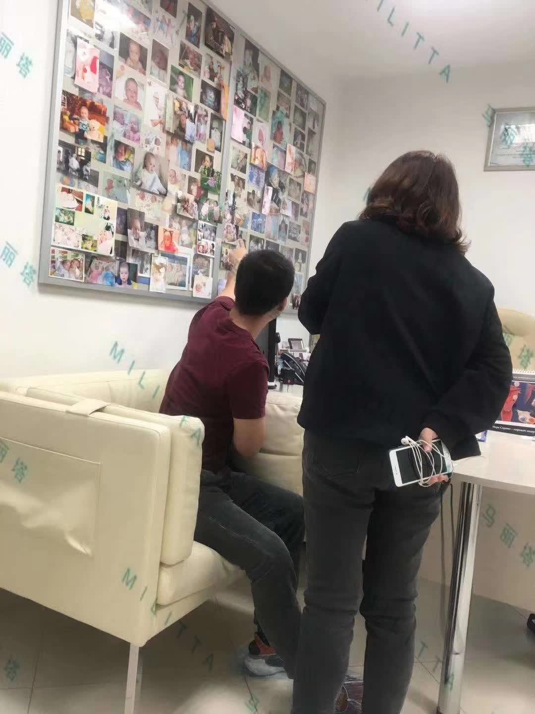 马丽塔有亚裔卵妹包成功