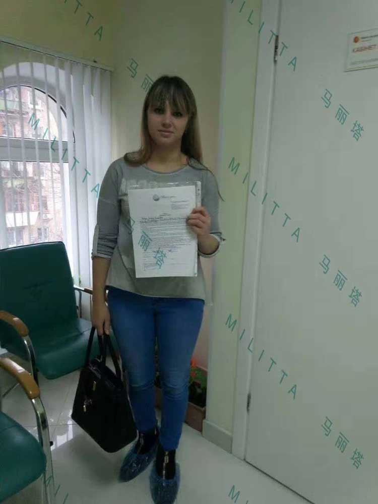 这两个代母有点像,加班加点几个月大伙都有点脸盲了