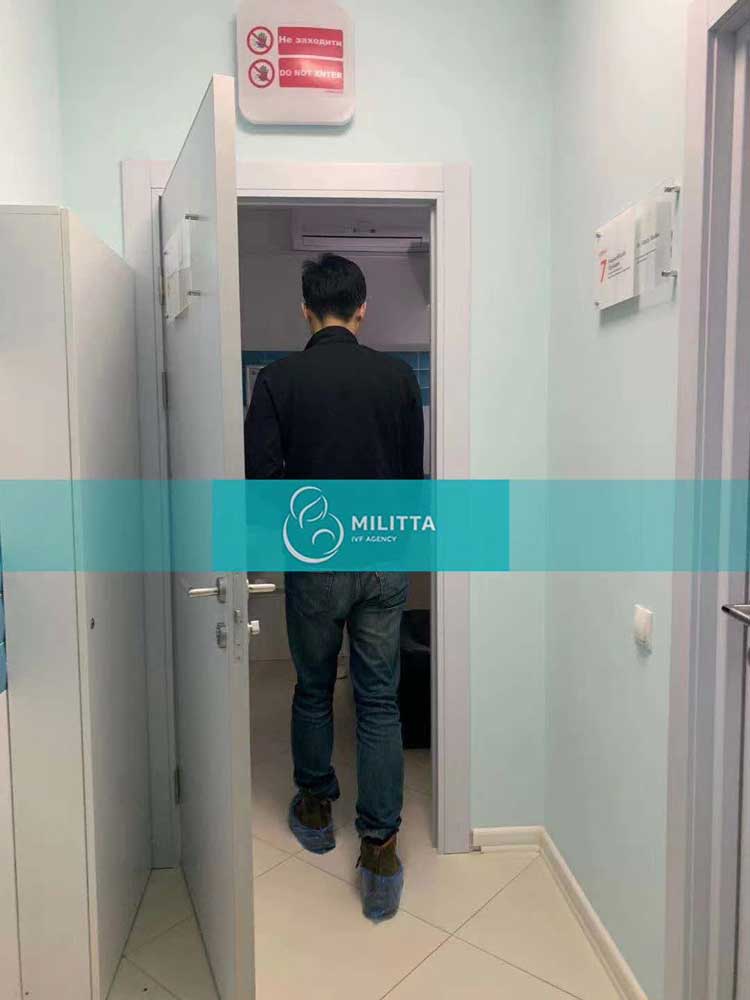 C女士夫妇在乌克兰mc医院抽血检查女方做B超,男方取精