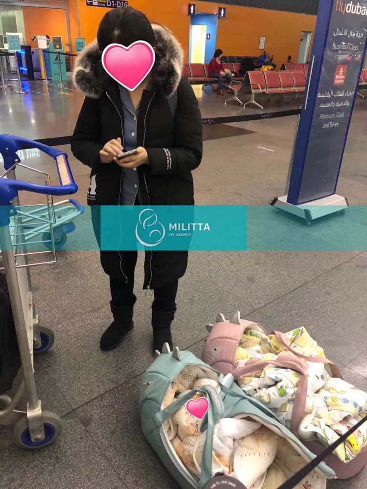 T先生通过马丽塔在乌克兰试管,成功收获龙凤胎
