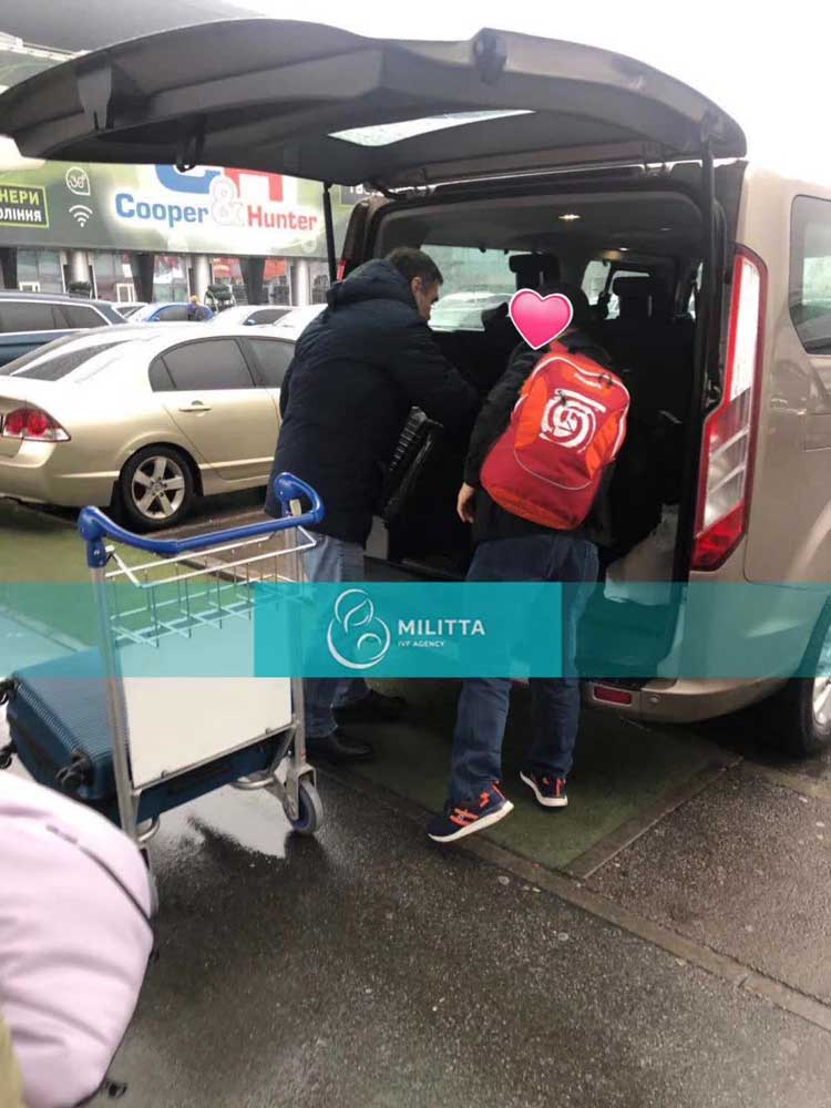 宝宝在乌克兰的出生证,旅行证等回国手续