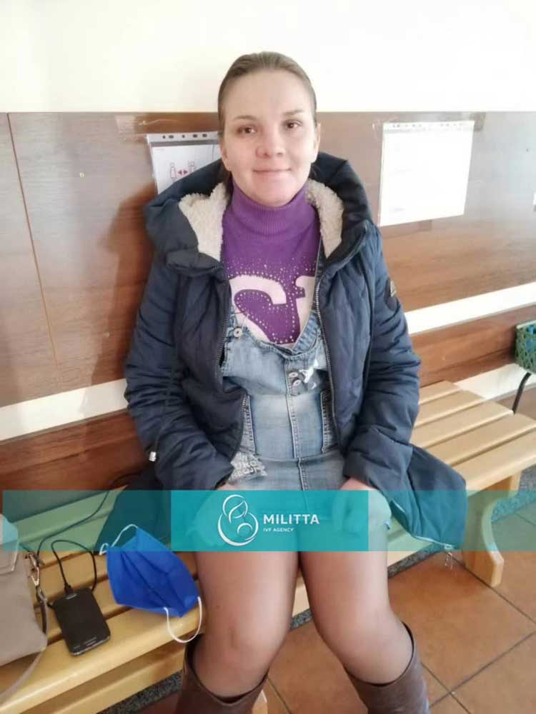 乌克兰代妈到医院检查