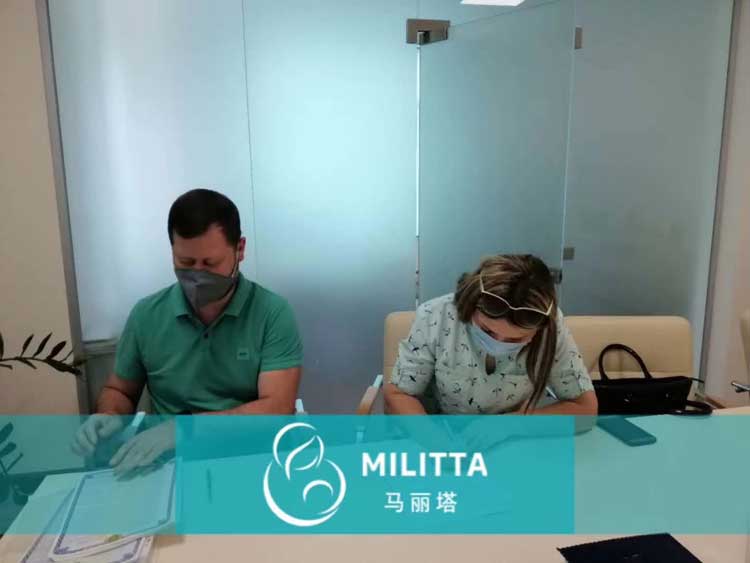 乌克兰代妈跟马丽塔生殖中心签约