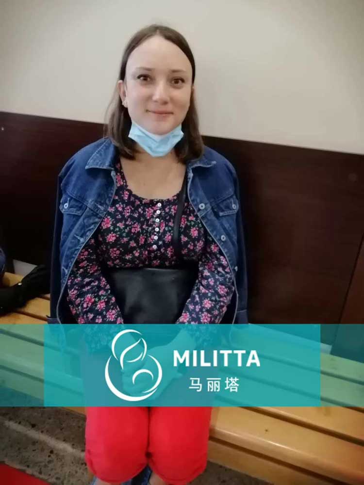 上午陪四位乌克兰准时去到医院做产检