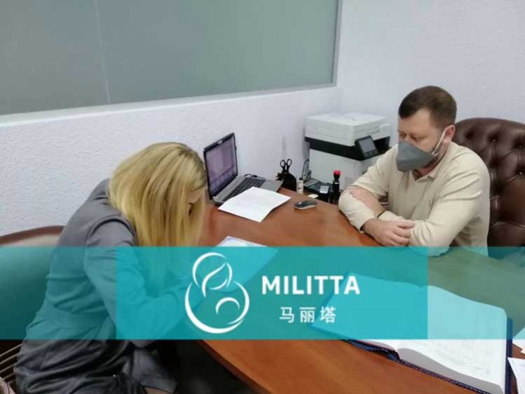 生下娃后进行最后一道步骤,签订放弃孩子抚养权的协议