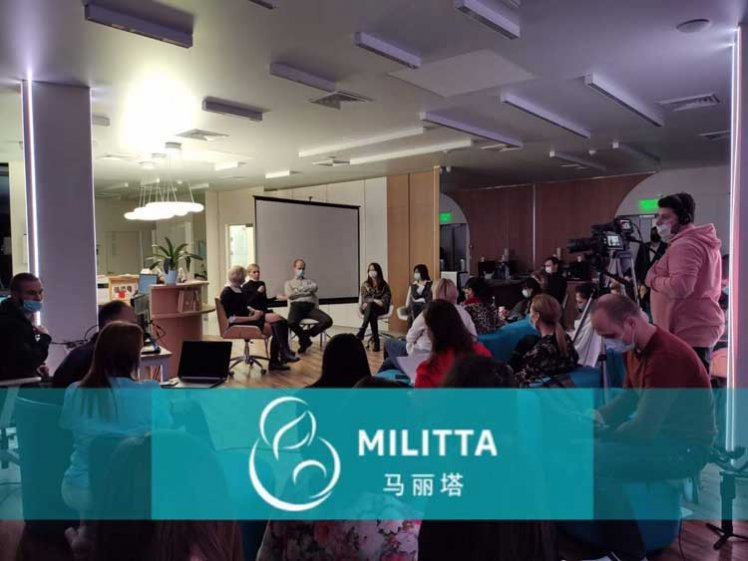 丽塔医院组织线下交流会,共有十家乌克兰知名试管医院参与