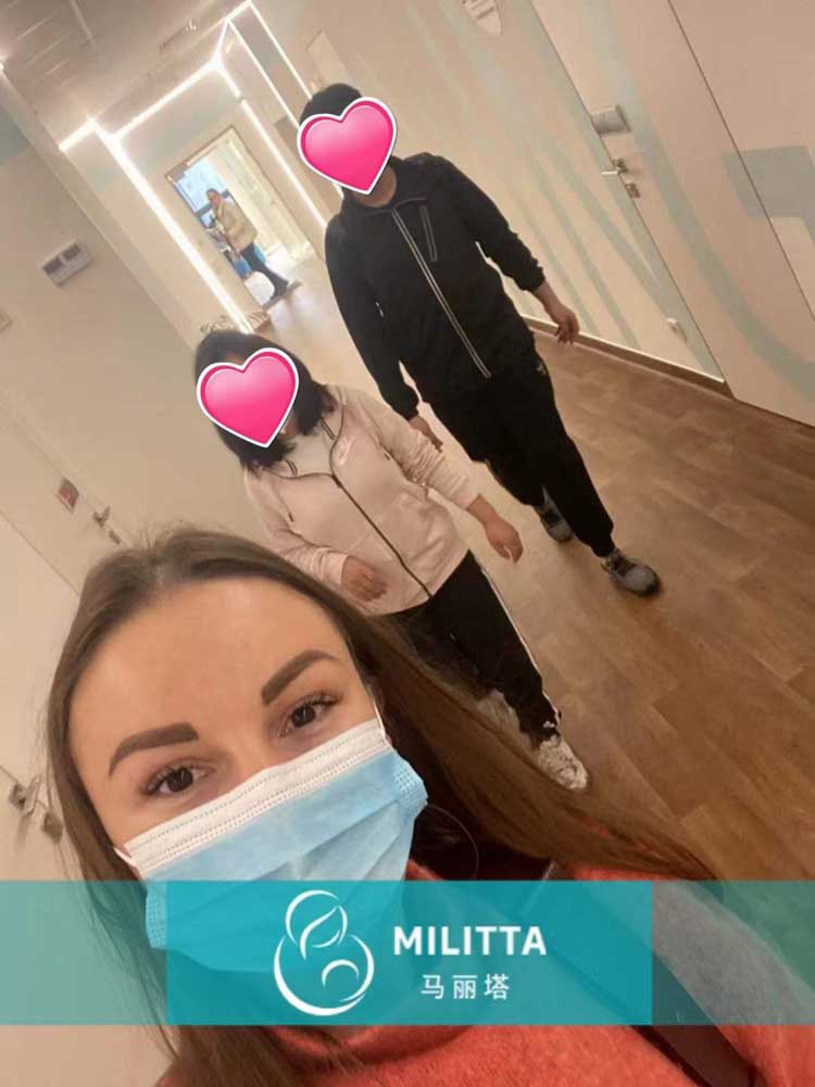 在马丽塔代妈试管生二胎