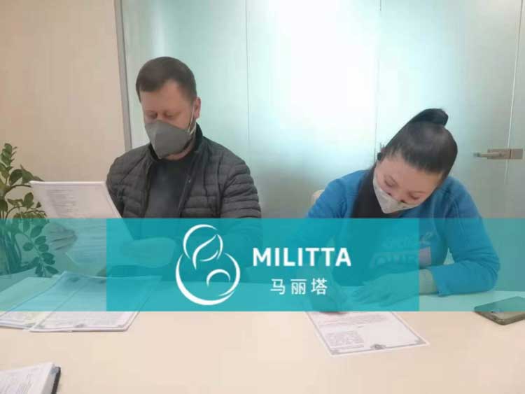 乌克兰代妈签约