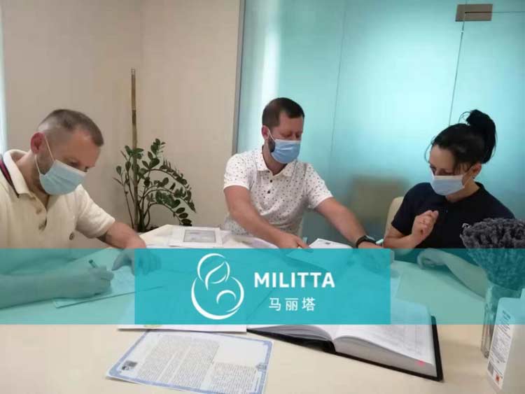 乌克兰代理孕母签约