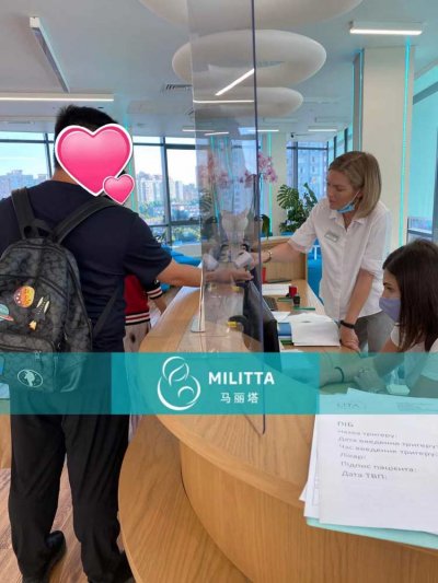 两对夫妇选择在丽塔医院自卵试管,已全麻取卵