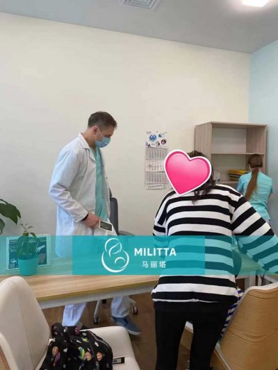 2个家庭都选择在丽塔医院自卵试管,她们各自取卵或促排