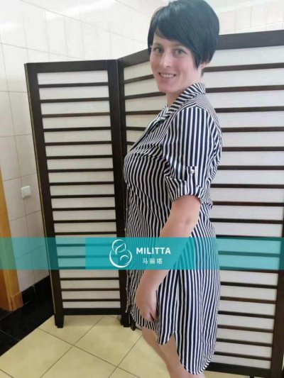 孕16周的乌克兰试管妈妈去医院做了检查