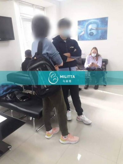 L夫妇在格鲁吉亚Zhordania医院面见医生开始促排流程