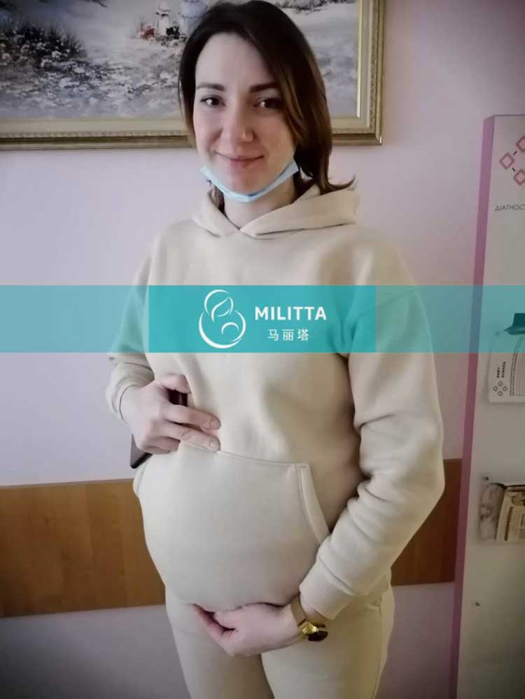 乌克兰孕33周孕妈做B超