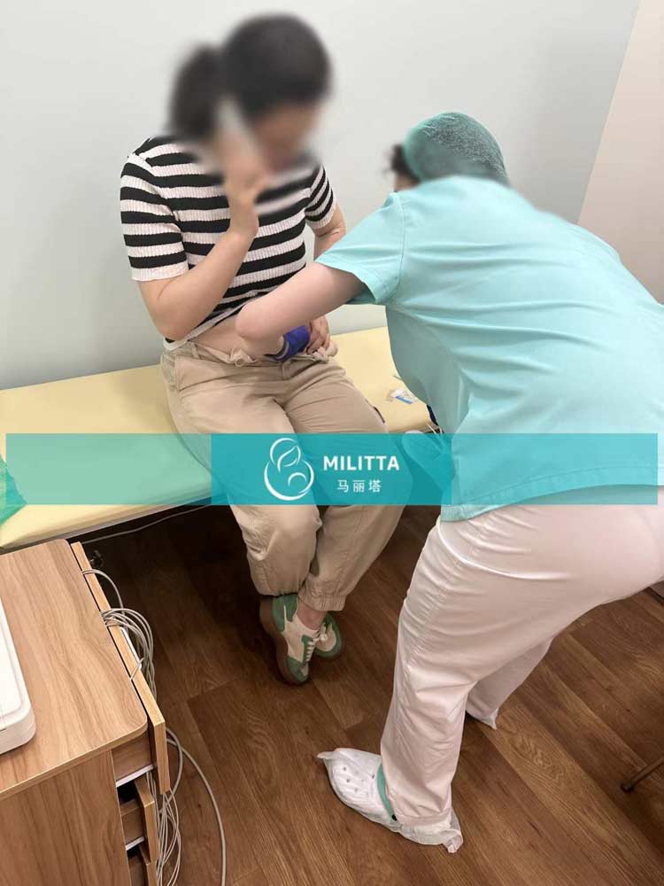 乌克兰试管生二胎