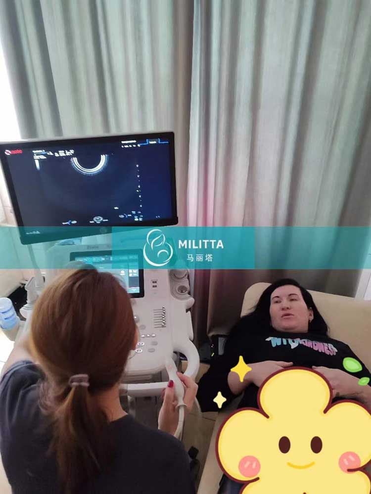 乌克兰试管妈妈9周B超孕检