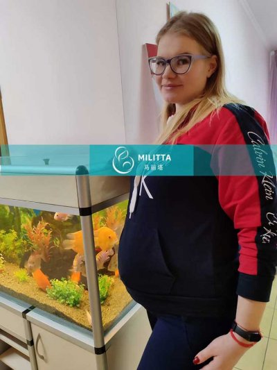 格鲁吉亚客户的乌克兰试管妈妈来做四维彩超，检查一切正常