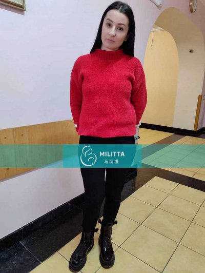 两位在乌克兰丽塔医院移植胚胎的爱心妈妈到基辅妇产医院孕检