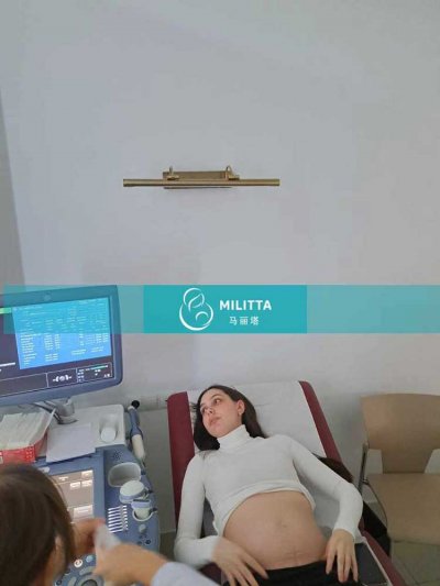 三位孕晚期试管妈妈在格鲁吉亚医院