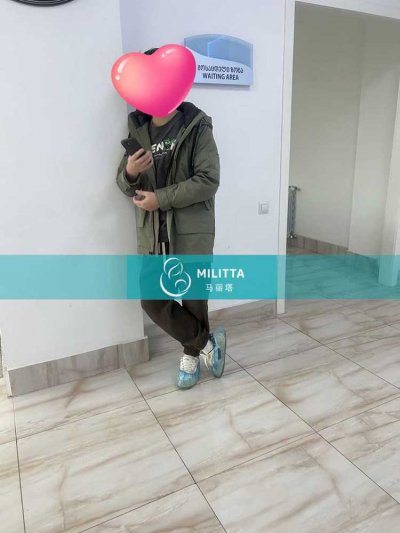 四位格鲁吉亚试管助孕的男士在医院安排体检，取精冷冻