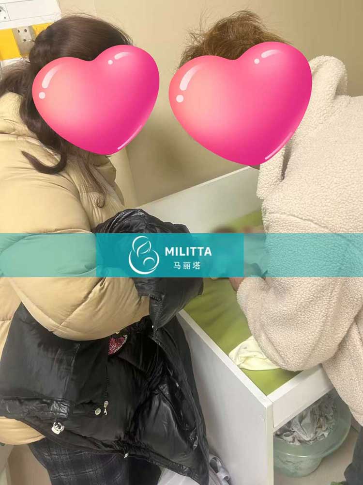 格鲁吉亚试管宝宝出院