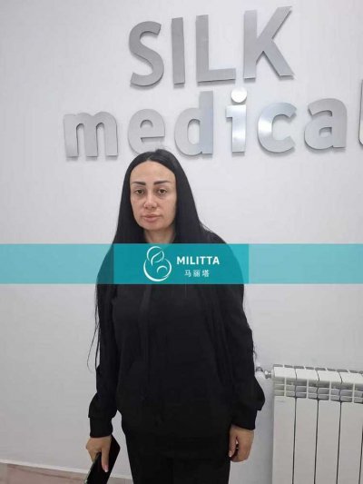 两个家庭到格鲁吉亚助孕匹配的试管妈妈在silk医院做B超