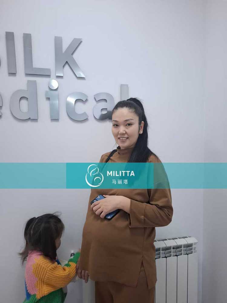 试管妈妈做B超