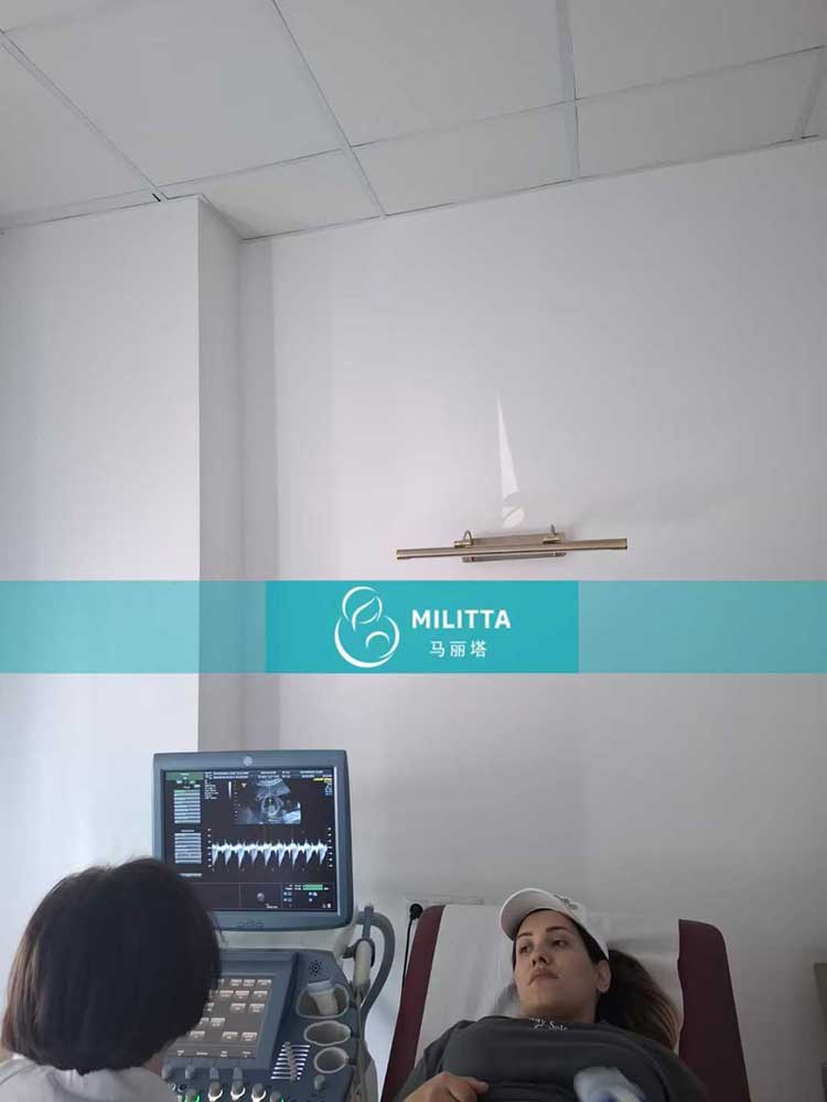试管妈妈做B超