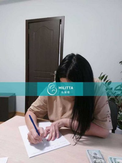 五名试管妈妈到格鲁吉亚成功生下孩子来马丽塔办公室结清尾款