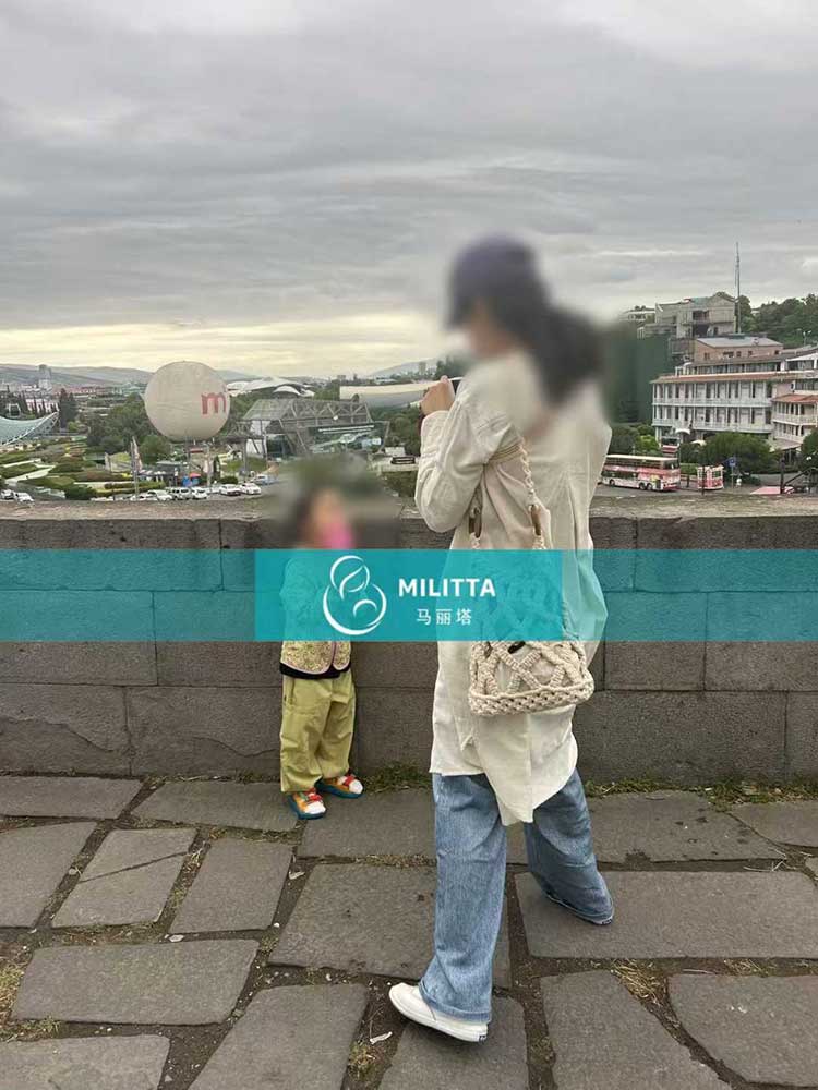 格鲁吉亚试管游玩