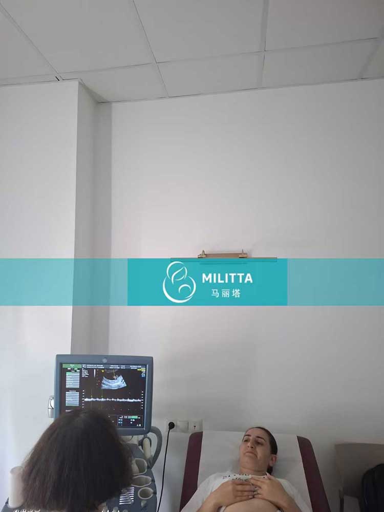 试管妈妈做B超