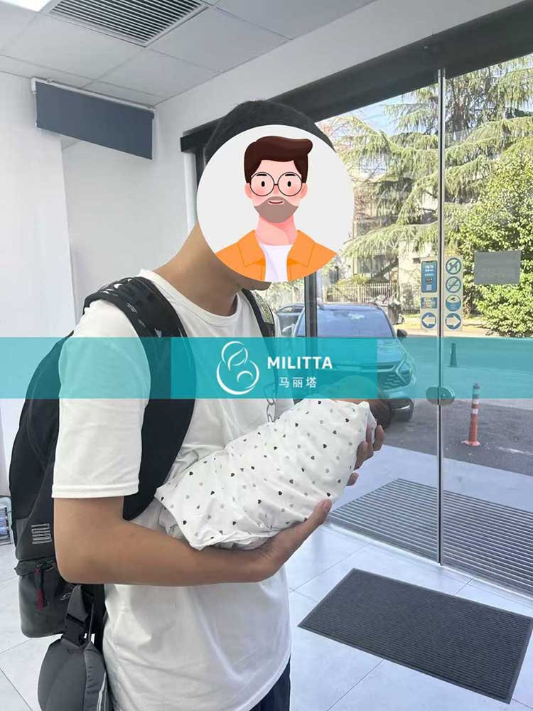 格鲁吉亚试管宝宝出院