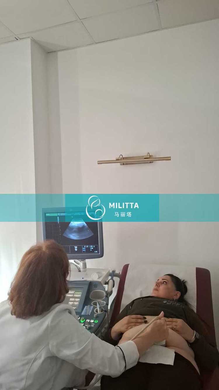 试管妈妈做B超