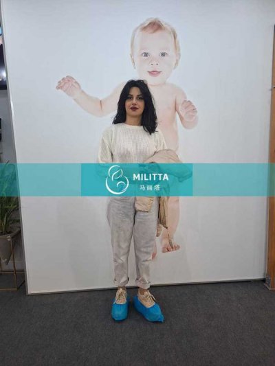 陈夫妇在格鲁吉亚匹配的试管妈妈孕早期来医院做首次B超