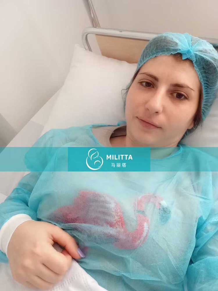 试管妈妈移植胚胎