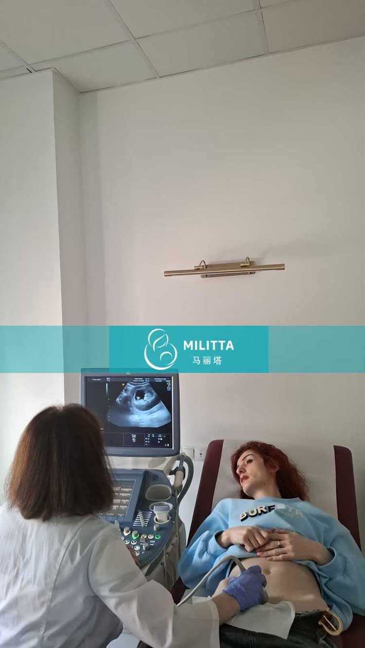 试管妈妈做B超