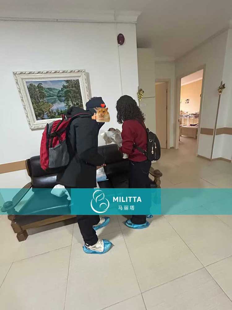 格鲁吉亚试管宝宝出院