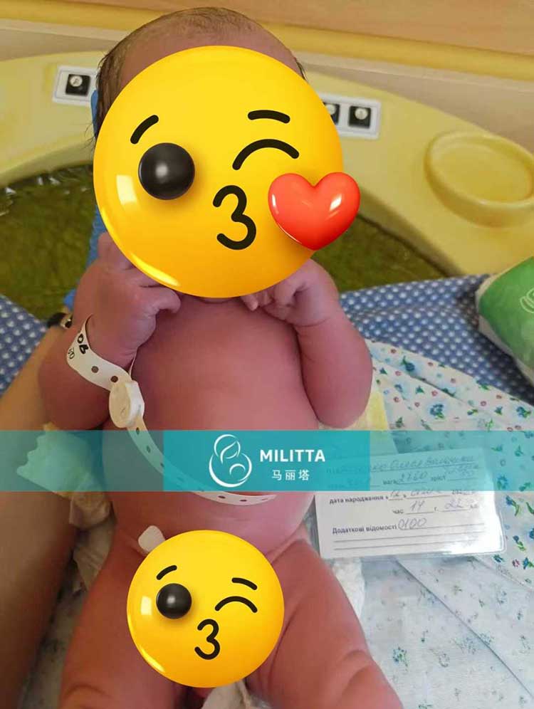 乌克兰试管宝宝出生